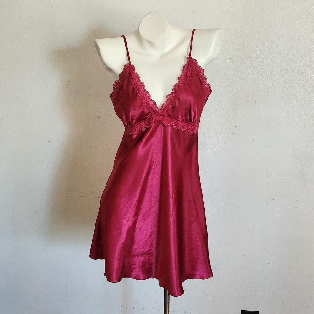 Jonathan Martin Vintage Satin Chemise Small Fuschia Empire Waist Boudoir Silky